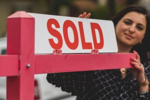 Selling Dubai